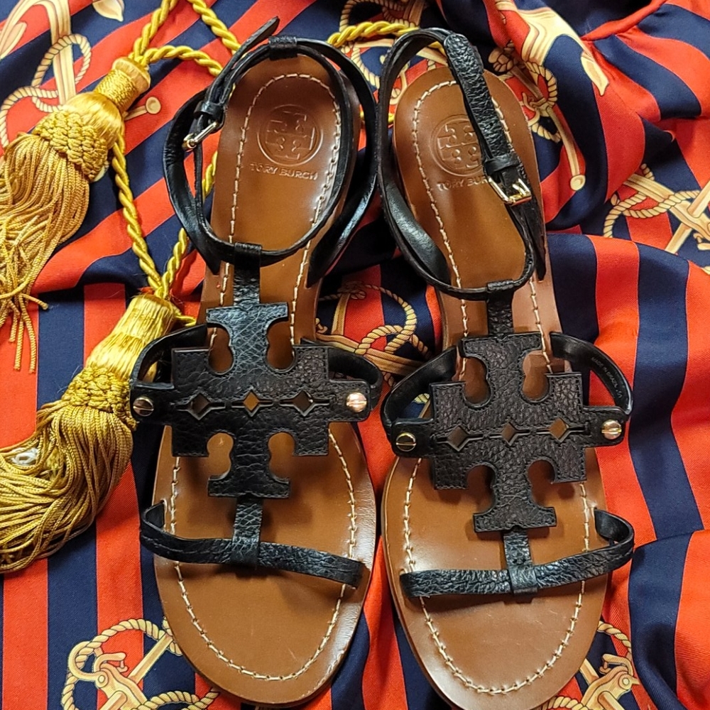 Tory Burch sandles